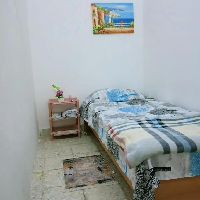 Single Room Near "World Trade Centre&Beach" Abudhabi أبو ظبي المظهر الخارجي الصورة